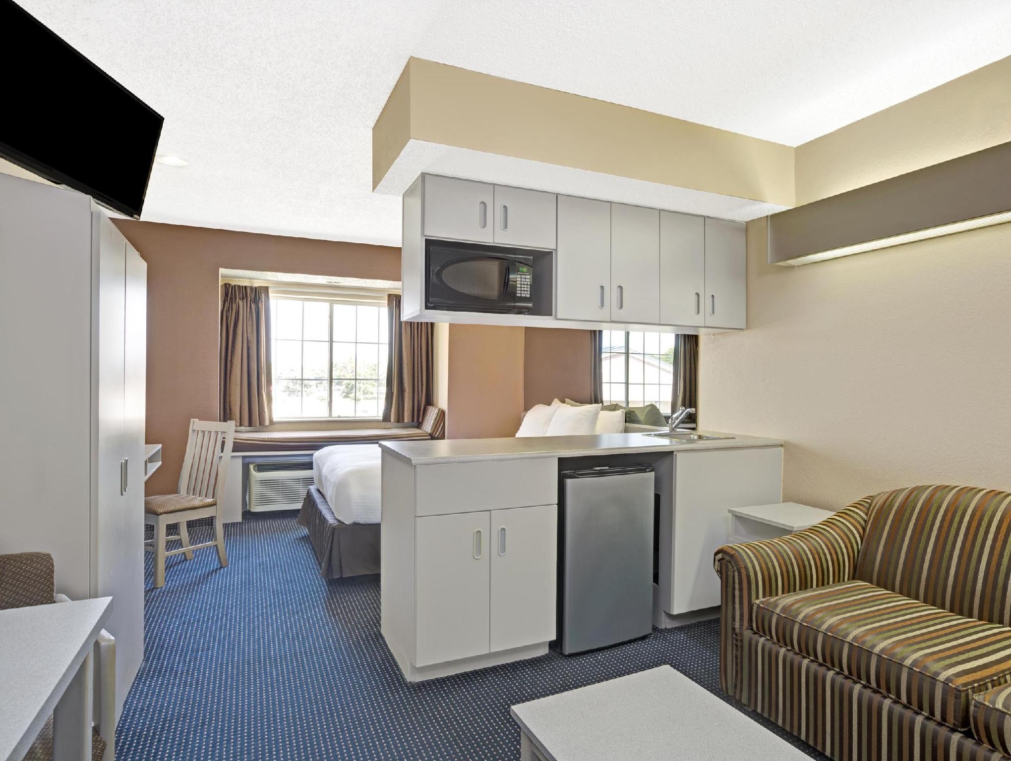 Microtel Inn & Suites By Wyndham Houston/Webster/Nasa/Clearlake Nassau Bay Exterior foto